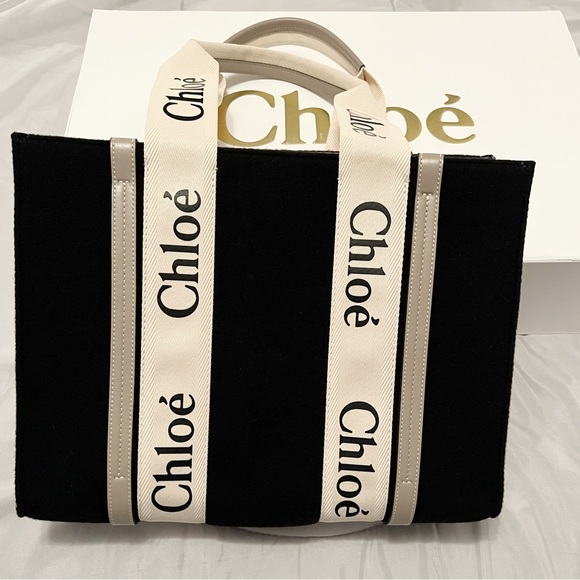 Chloe Felt Calfskin Medium Woody Ribbon Tote Navy/Black - Picture 1 of 8